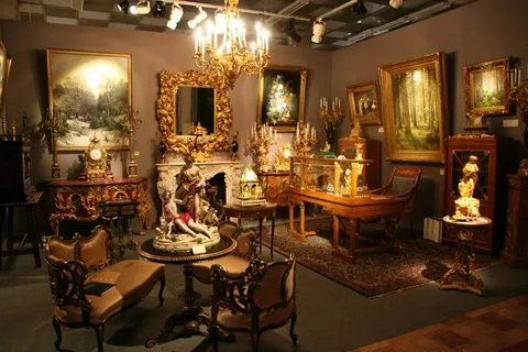 Как на максимально выгодных условиях продать антиквариат и провести его оценку