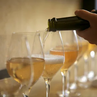 Вино как искусство: за гранью дегустации